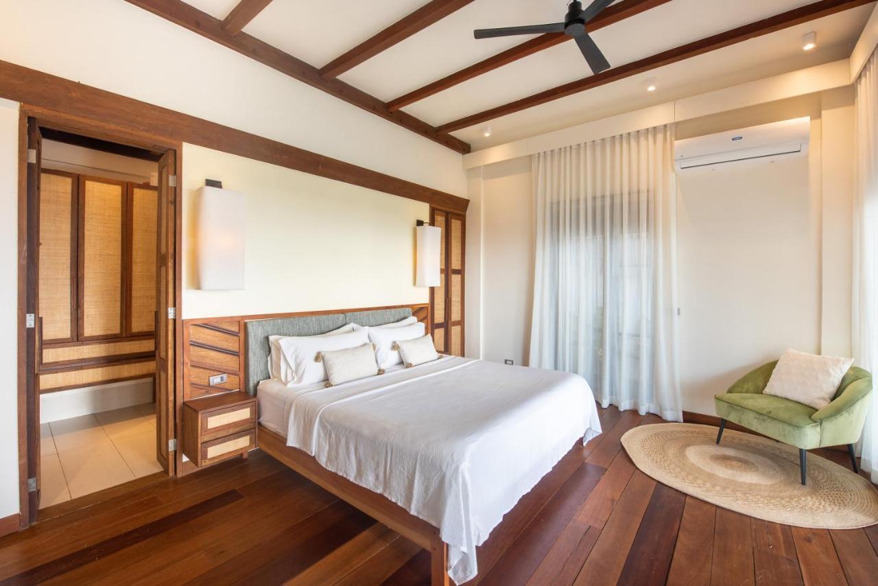 L'Osteria Luxe Beachfront B&B Хенераль-Луна Екстер'єр фото