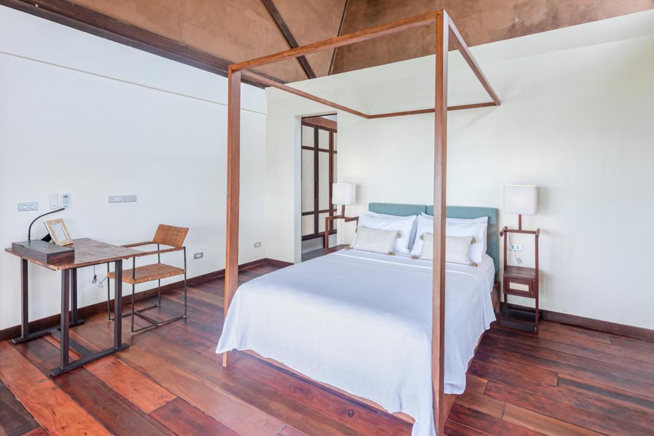 L'Osteria Luxe Beachfront B&B Хенераль-Луна Екстер'єр фото